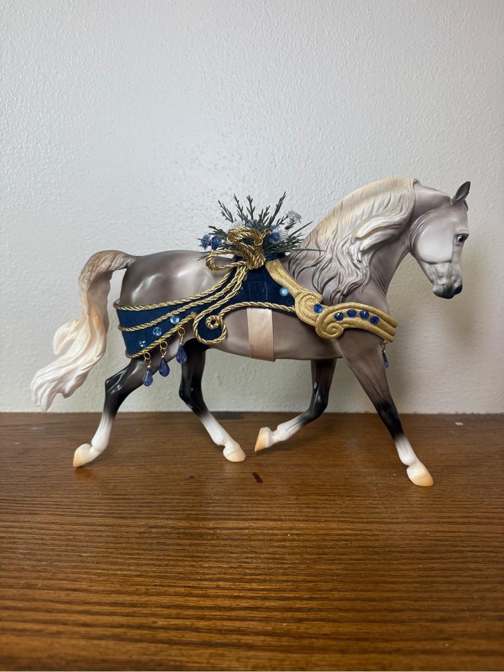 Breyer Holiday Collection 2022 Horse Snowbird